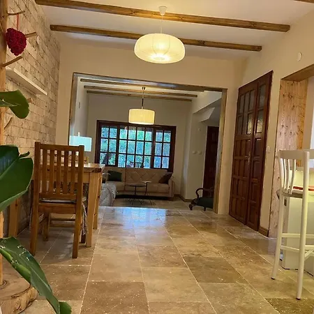 Pinar - Near The Airport And * ダラマン