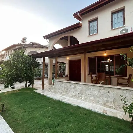 Pinar - Near The Airport And ヴィラ *