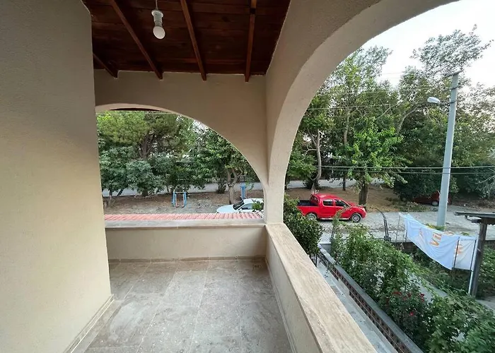 Pinar - Near The Airport And ダラマン