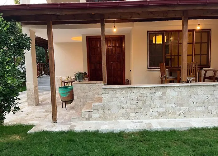 Pinar - Near The Airport And *