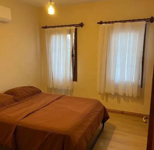 Pinar - Near The Airport And ダラマン